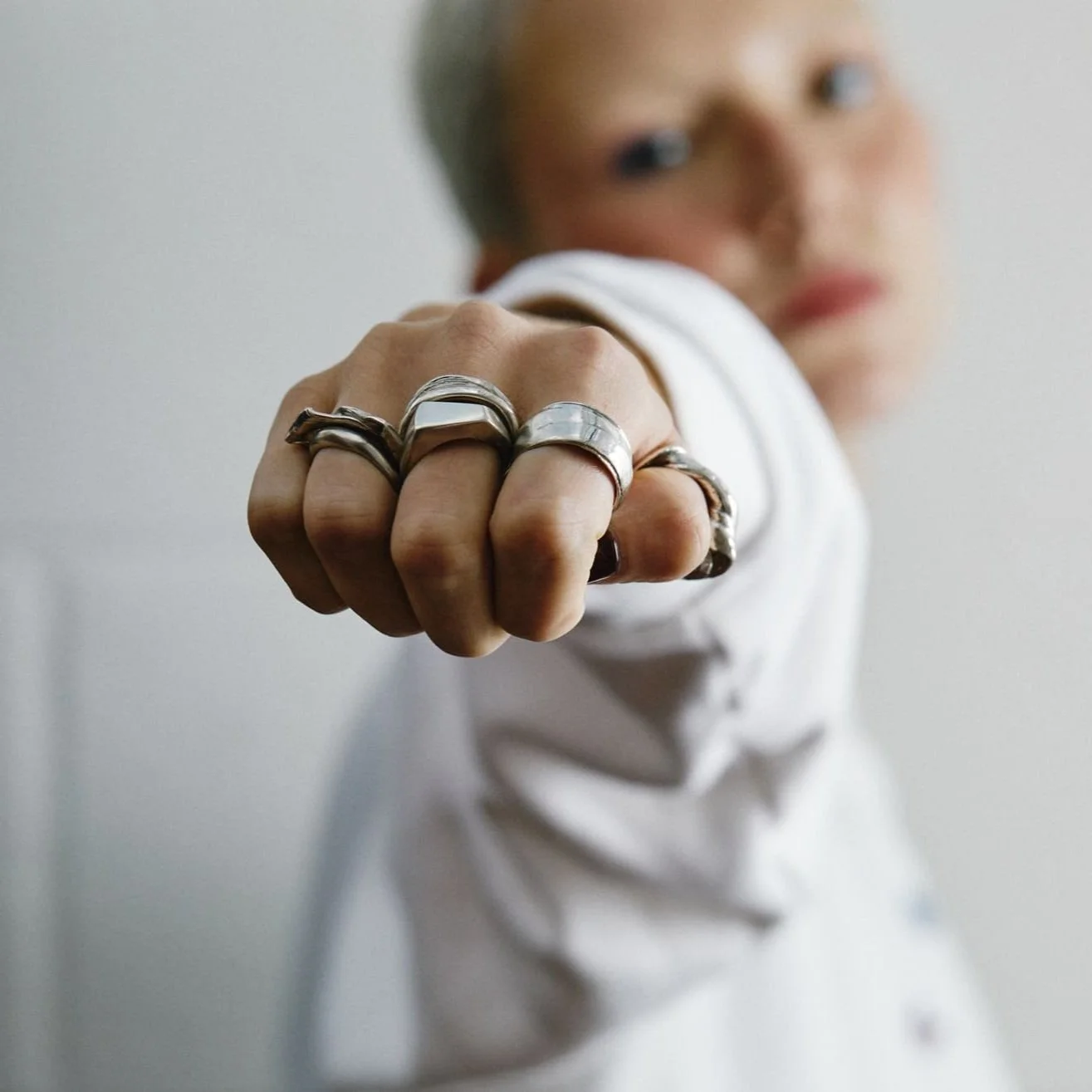 SOPHIE BUHAI DISC & DIMPLE Ring - GOLD（A meticulously